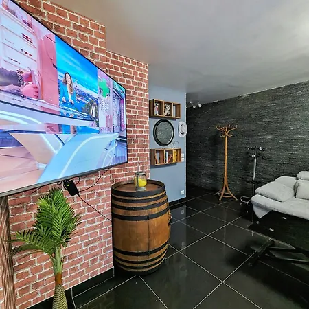 לינה וארוחת בוקר Comfort I Renewed Duplex *